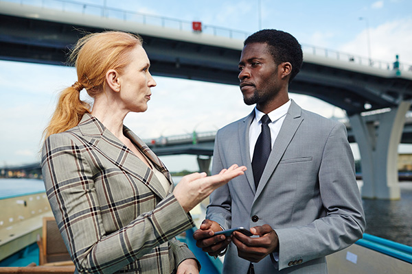 CEO Sales Strategies | Business Communication | Oliver Aust